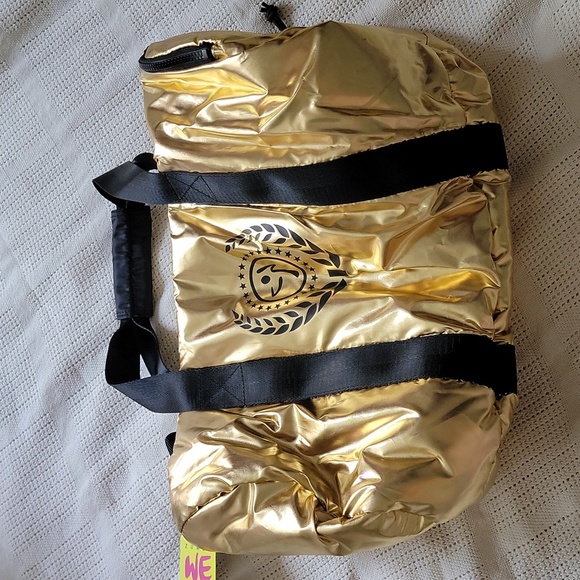 Zumba Fitness Zumba Dance 2020 League Metallic Gold Duffel Bag - Picture 8 of 16